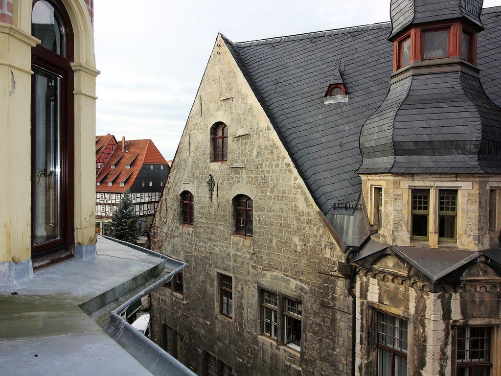 Apartment Am Rathaus Quedlinburg Bagian luar foto